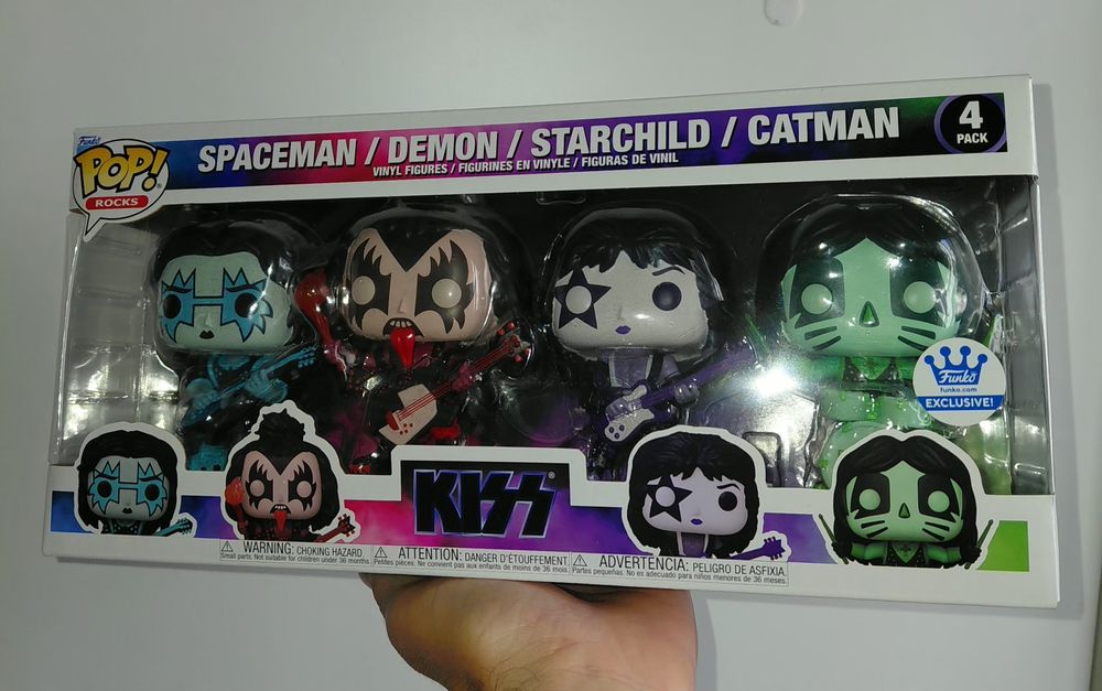 Funko Rocks Kiss (Colour Spotlight) Exclusive 4 pack