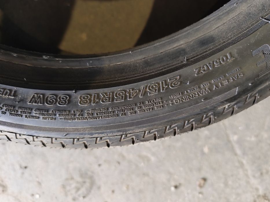 100% Bieżnika 2szt 215 45r18 Bridgestone turanzat 005 a 2021r