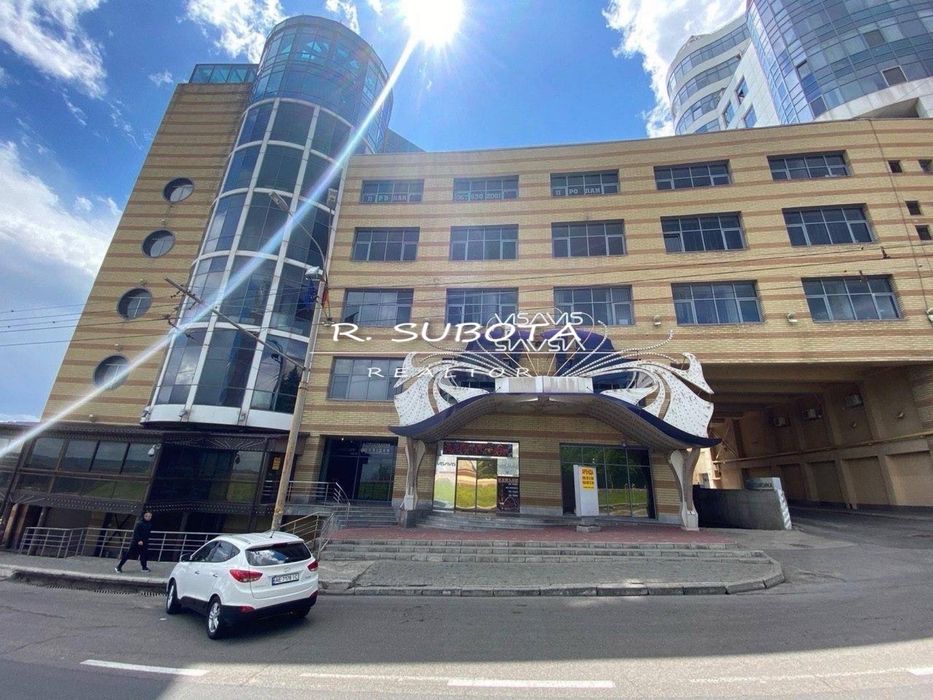 Сдается офисное помещение пр. Дмитрия Яворницкого в ЖК Славия