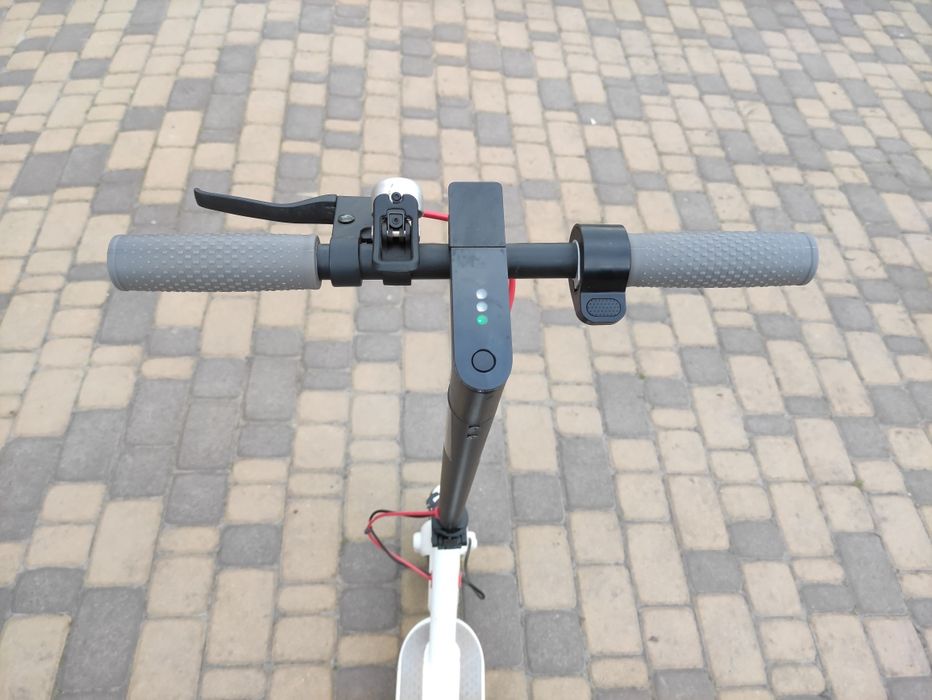 Електросамокат Forte VT1 White