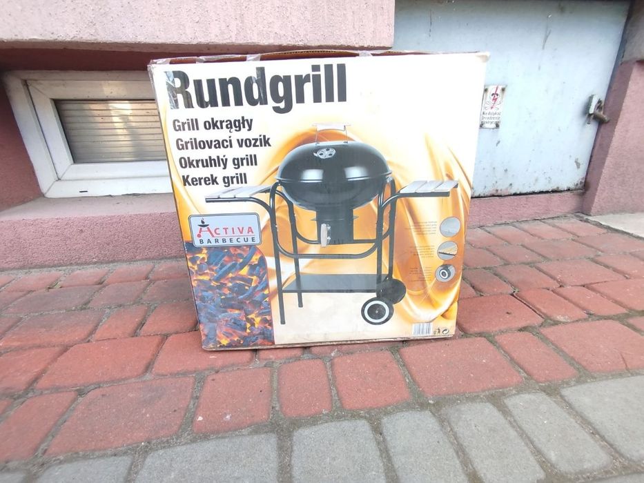 sprzedam grill w pięknym stanie