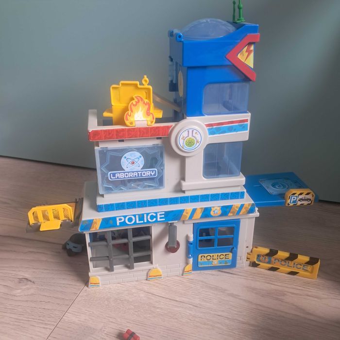 Pinypon komisariat policji