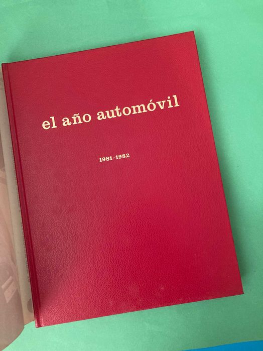 Livro El año automovil 1981/1982 Com muitas fotografias
