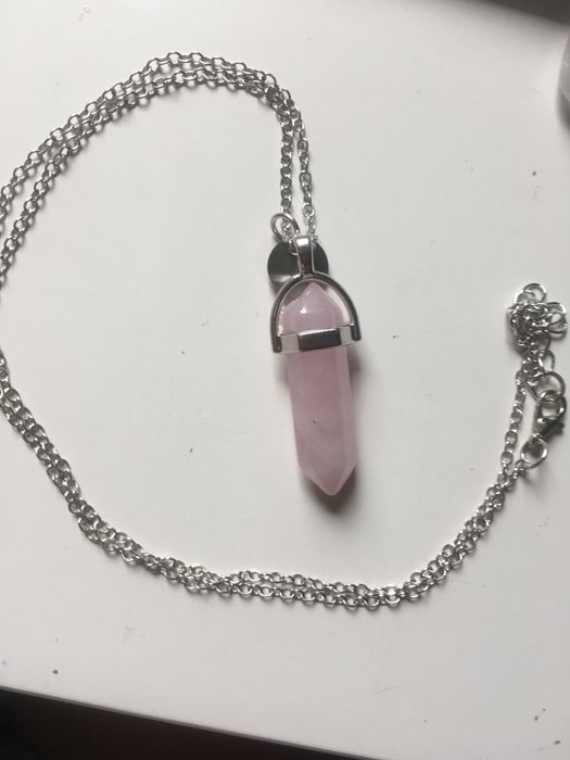 Naszyjnik z kwarcu różowego