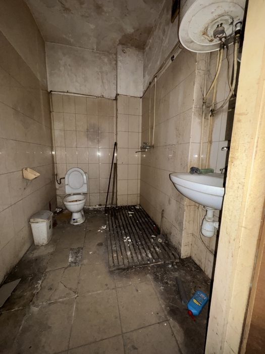 Продам приміщення в Шептицькому спальний район біля ринку