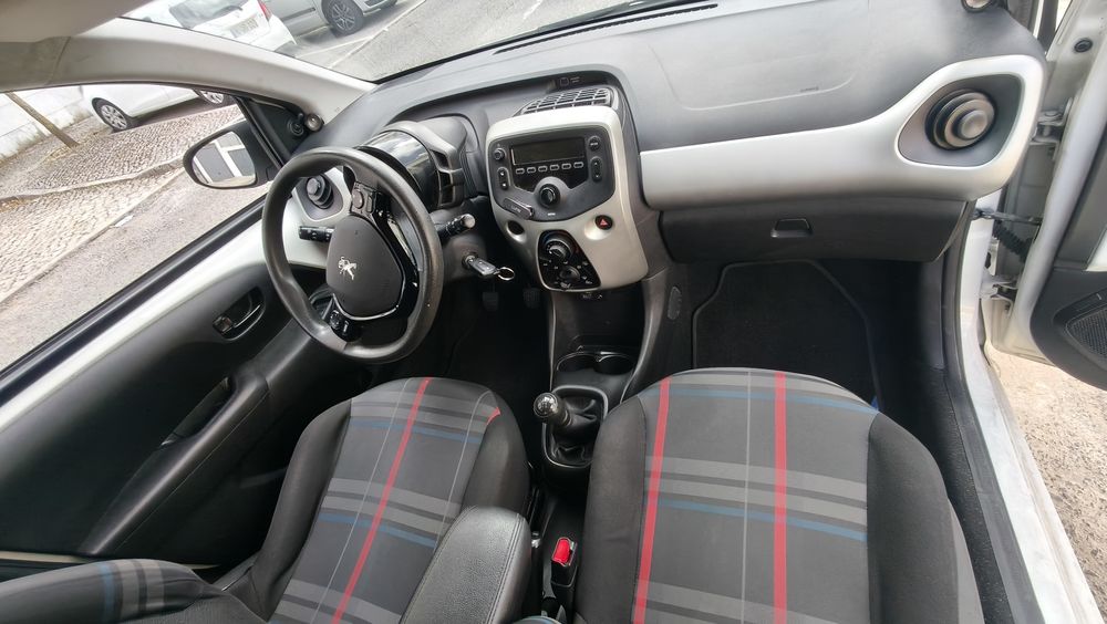 Peugeot 108 ano 2014