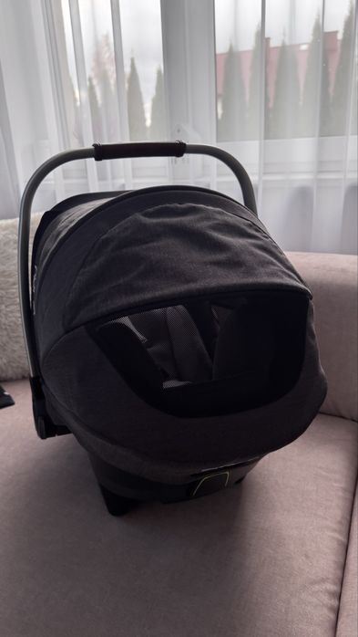 Fotelik nosidełko NUNA