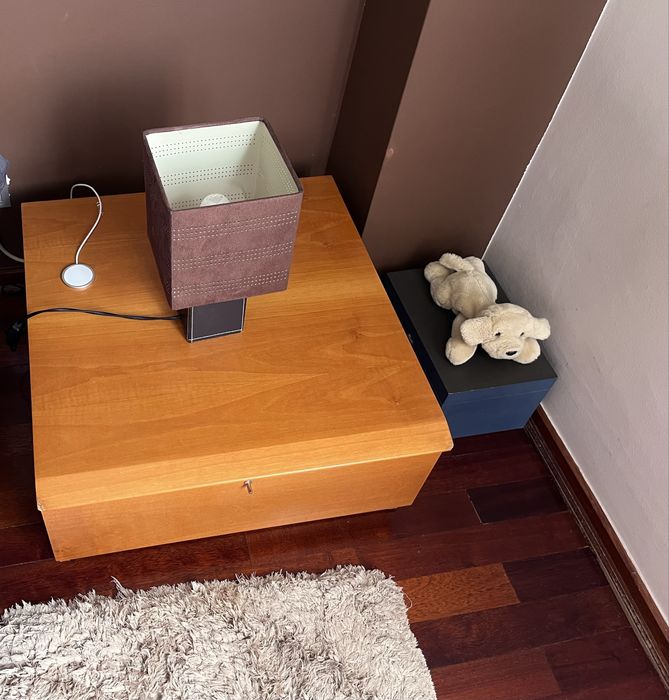 Cómoda + Par de Mesas de Cabeceira Altamira-Design Espanhol