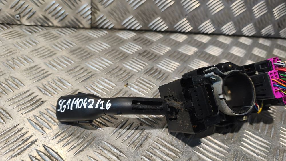 Przełącznik Zespolony Audi A4 B5 1998R 4D0953513P