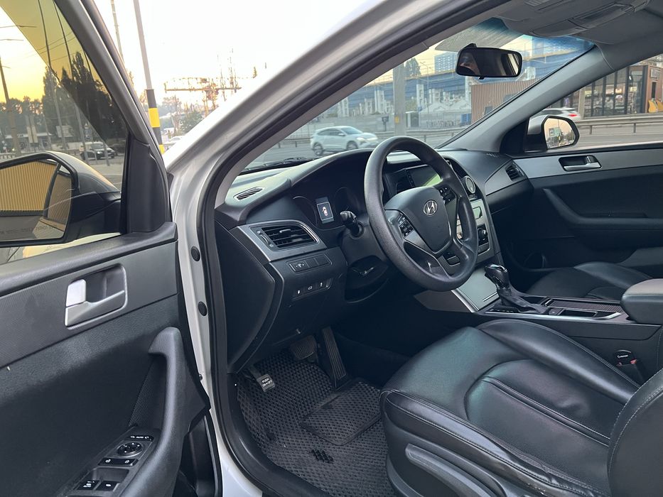 Hyundai Sonata LF LPI