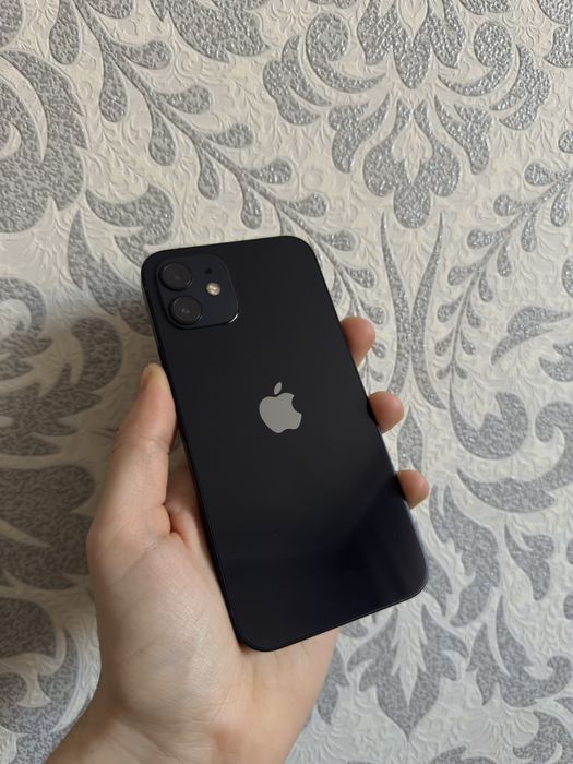 IPhone 12 Black 64 GB