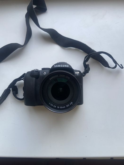Продам фото апарат самсунг нх10