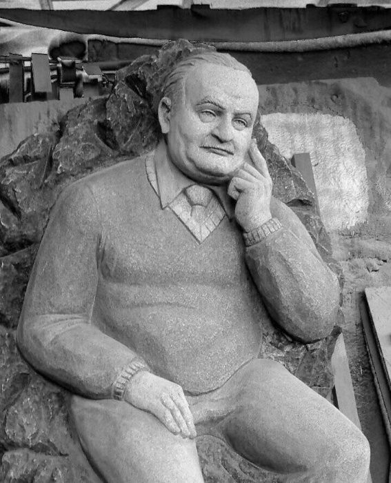 Виготовляємо з граніту скульптури ручної роботи на замовлення