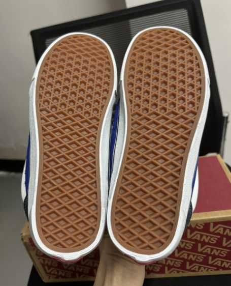 Vans niebieski czarny 39