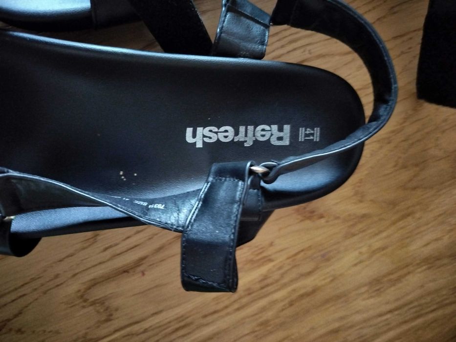 Buty damskie sandałki 41 Refresh idealne profilowane 26,5 Okazja