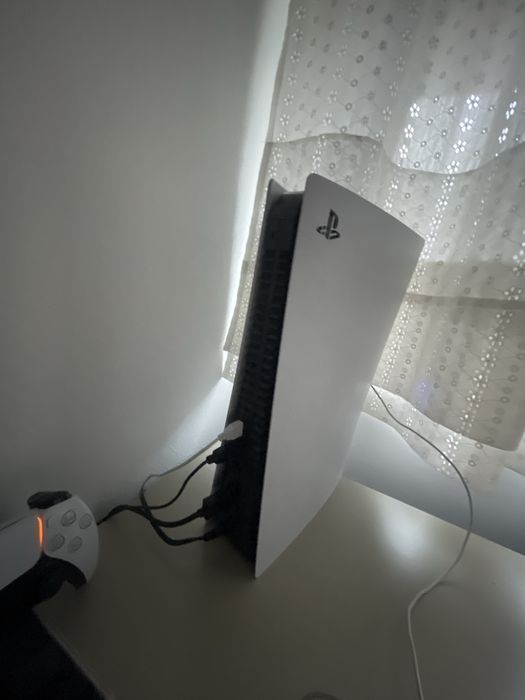 Vendo Ps5 825 GB + acessórios