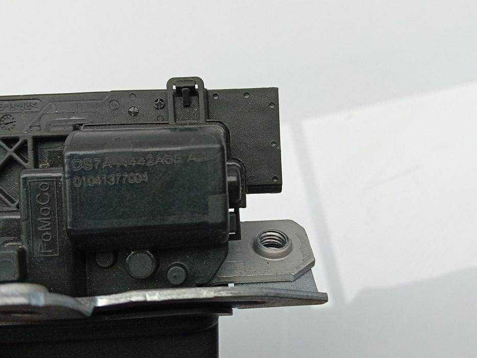 Fechadura / fecho da mala FORD Tourneo Courier Kombi I