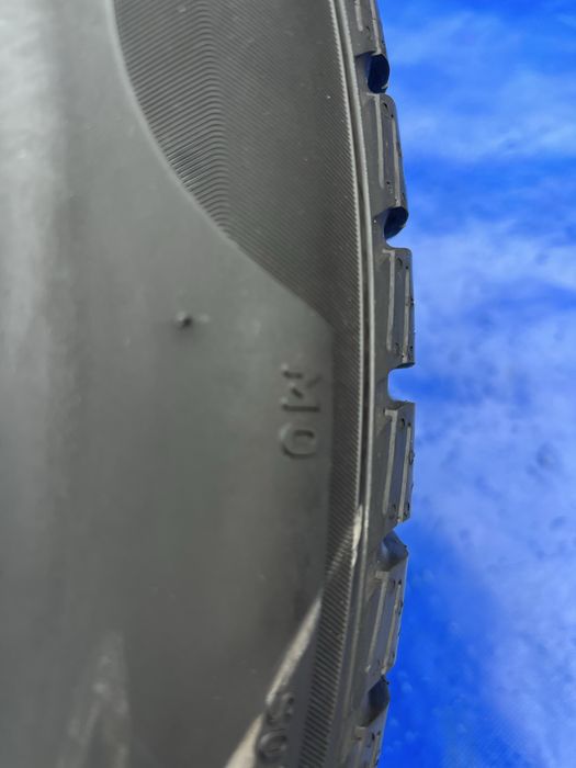 255/45/19 Pirelli Winter Sottozero 3 255/45 R19