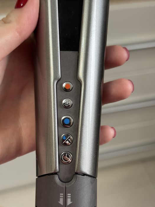 Вирівнювач Dyson Airstrait