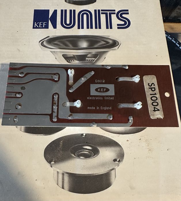 Par de crossover’s  vintage KEF DN12 - SP1004