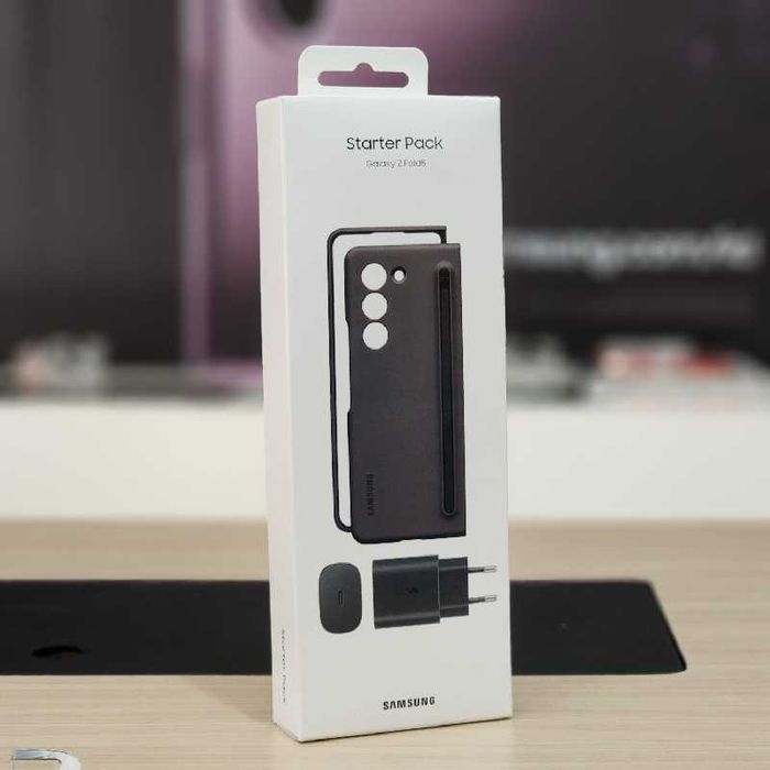Оригинальный чехол книжка Samsung Z Fold 5 Starter Pack +Pen