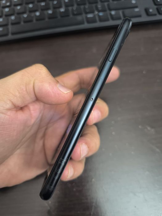 iPhone SE 2022 (3ª Geração) 128GB 5G - Chip A15 e Acessórios Originais