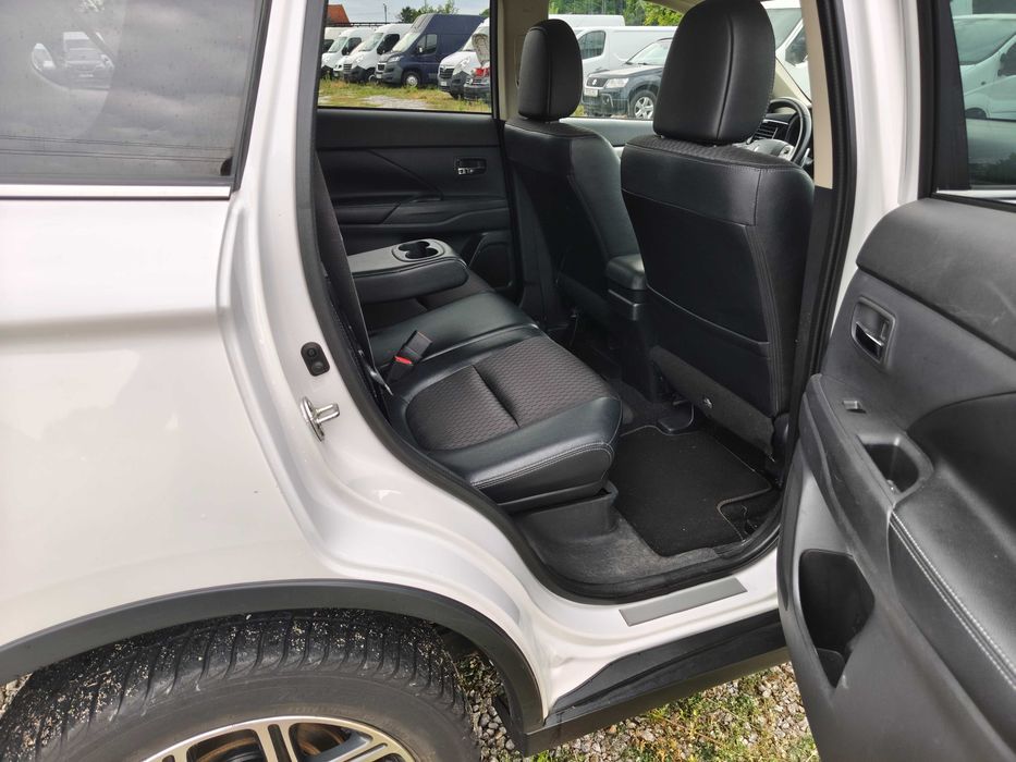 Mitsubishi Outlander Phev