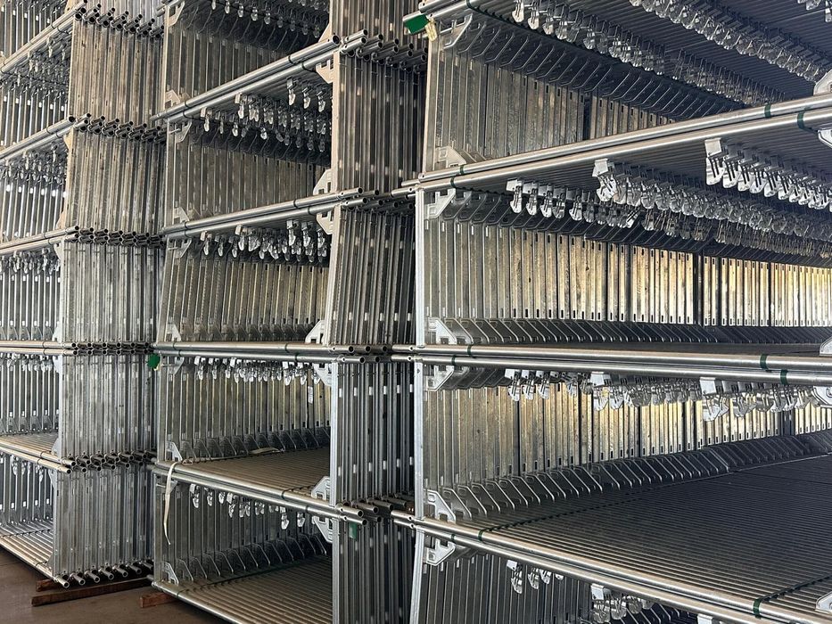 Rusztowanie na SZCZYTY 9 mb x 8,30 ROBOCZA Promocja Baumann ,altrad