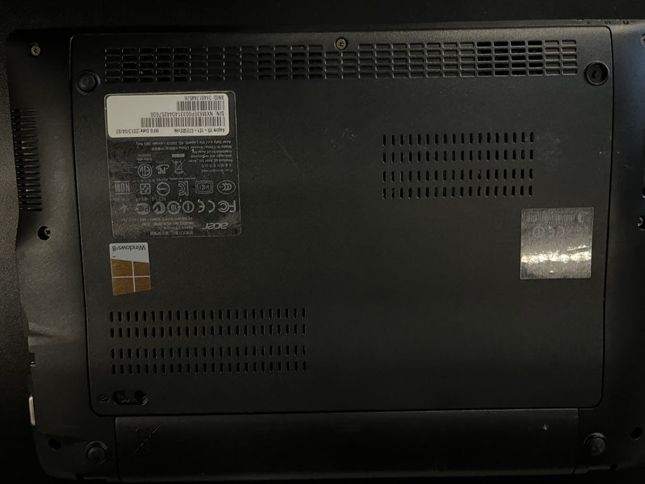 Laptop Acer aspire v5