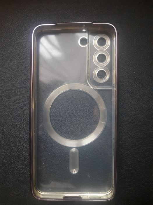 Чехлы на смартфон/телефон