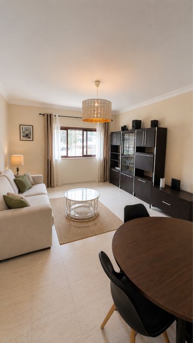 Apartamento t2 rc com logradouro comum