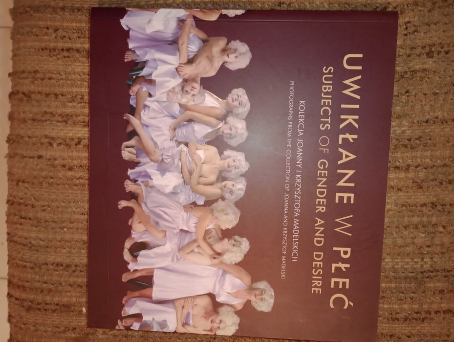 Album Uwikłane w płeć Fotofestiwal