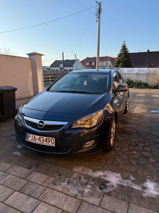 Opel Astra Sprzedam auto Opel Astra J, 2010r, 2.0 cdti, 160km