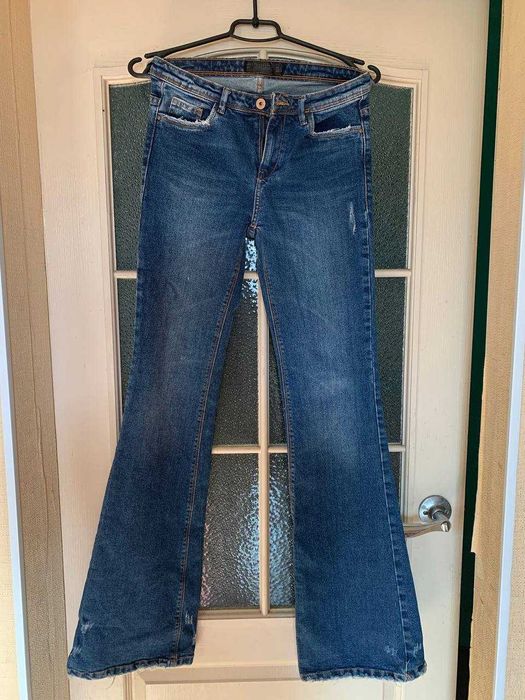 Zara  джинсы  клеш 36  размер