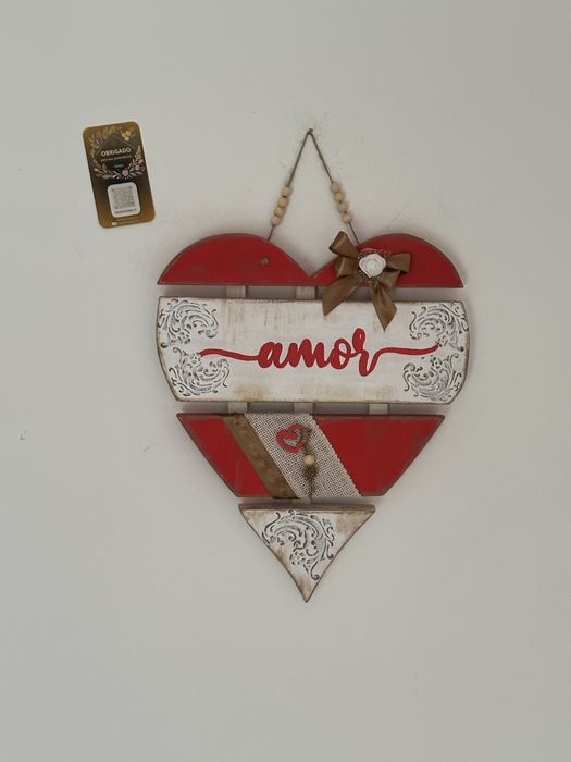 Peça decorativa artesanal-Coração Amor