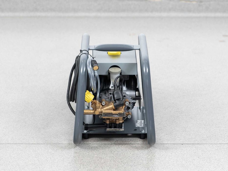 MYJKA CIŚNIENIOWA KARCHER HD 600 CAGE 110bar 650l/h 230V 3kW 2400netto