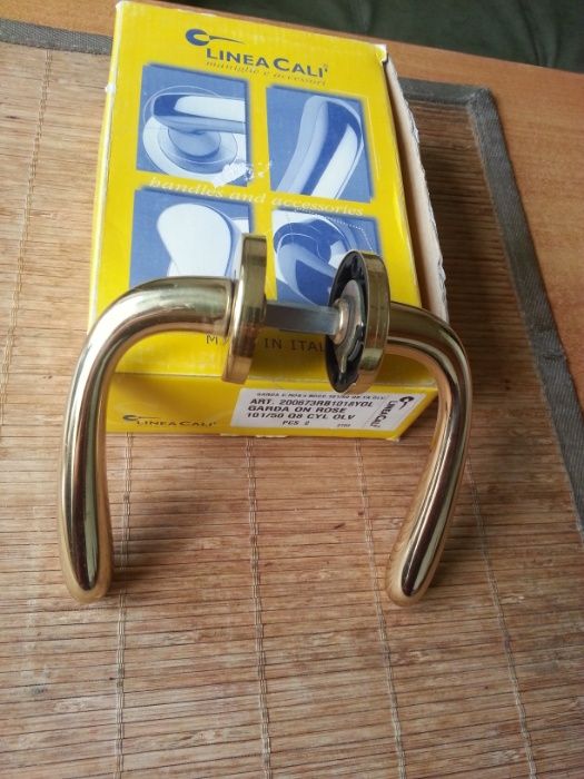 Ручки дверные(пара)Linea cali garda, полированная латунь,Италия ,новые