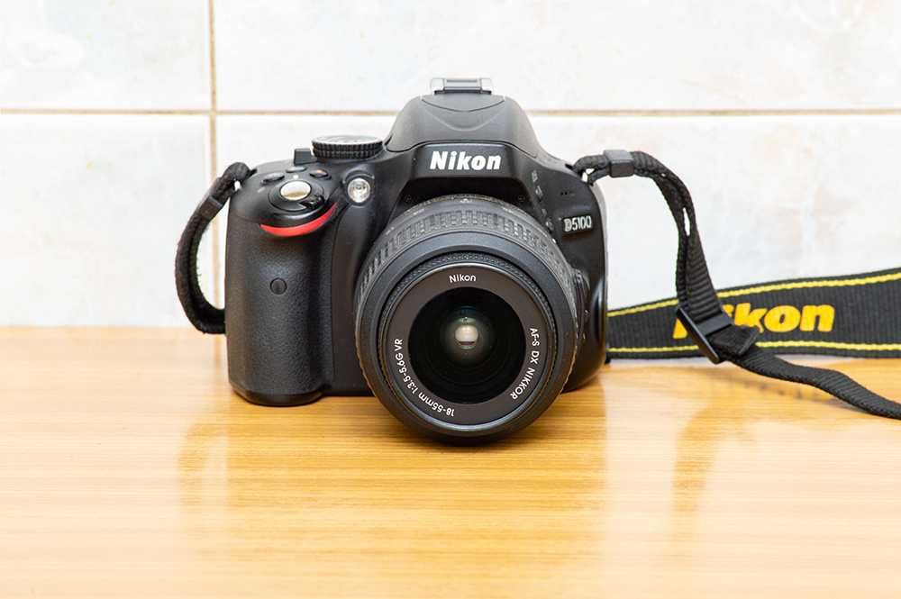 Продам Nikon D5100 дзеркальний фотоапарат. Комплект