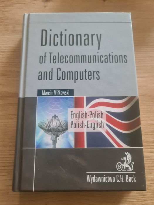 Dictionary of Telecommunications and Computers słownik informatyczny