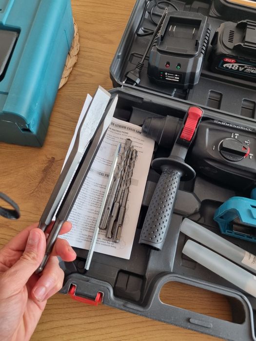 Martelo perfurador demolidor 2 baterias