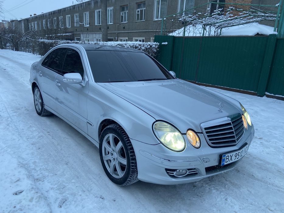 Продам мерседес 211