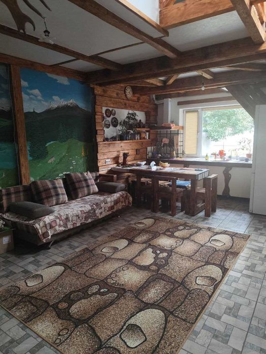 Продаж будинку у Дніпровському районі