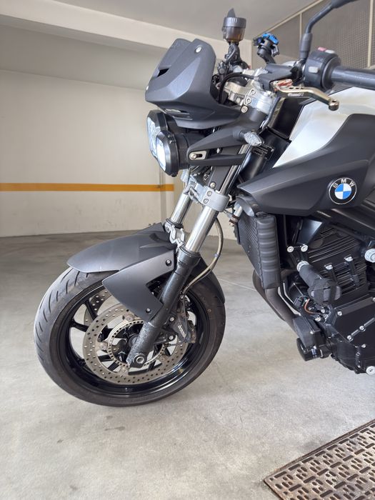 BMW F800R | 2010 | 23254 km | Revisão feita | Pneus novos
