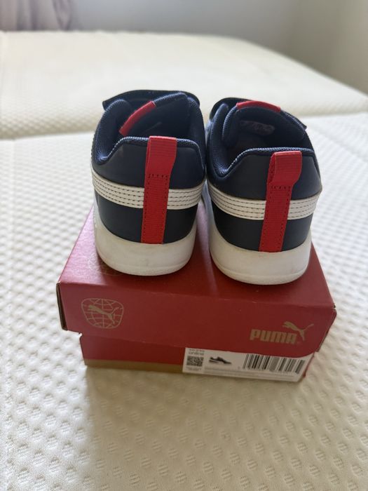 Дитячі кросівки Puma 27 розміру в класному стані