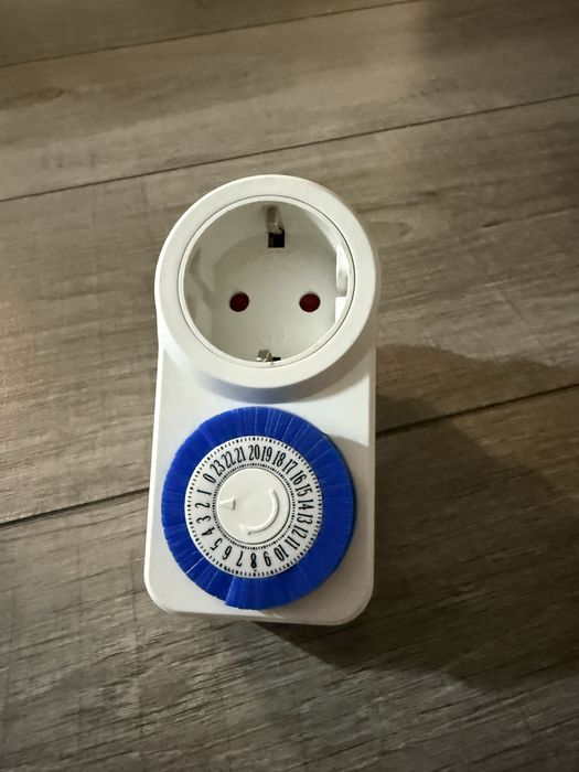 Розетка-таймер Lemanso LM6343