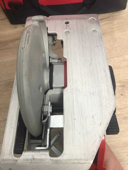 Дискова безщіткова пила Milwaukee M18 BLCS66,паркетка,з Англії