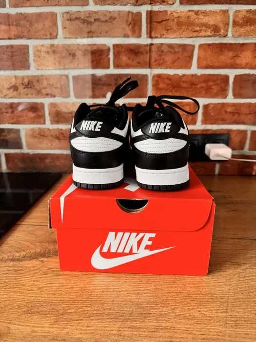 Nike_Dunk_Low_Retro_White_Black_Panda R.42