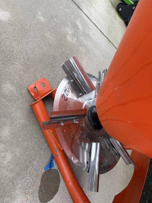 Distribuidor adubo 500 kg