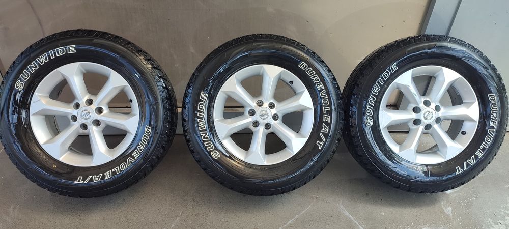 Комплект дисків з гумою 265/65 R17 6х114,3