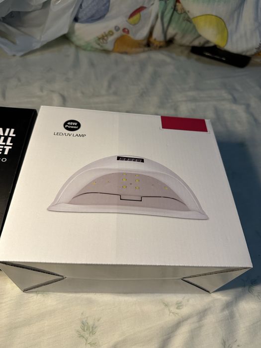 Продам набор для маникюра фрейзер, лампа новый